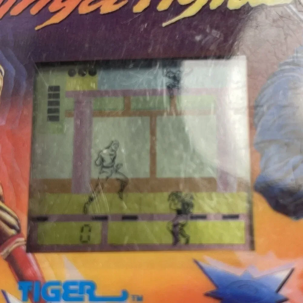Tiger Electronics Ninja Fighter Handheld LCD Electronic Game 1991 Tested Working